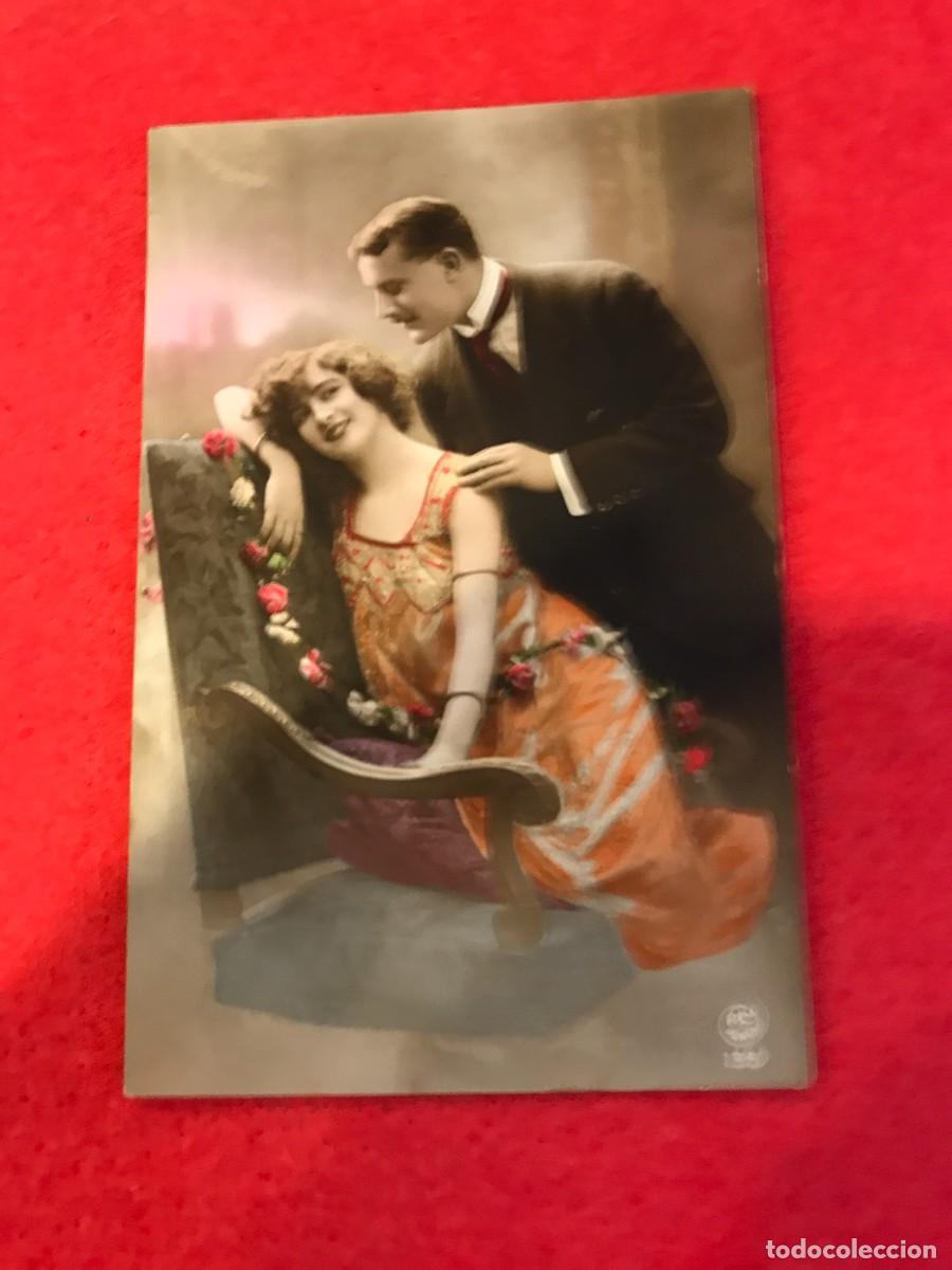 Postais: POSTAL. PAREJA DE ENAMORADOS. NO ESCRITA