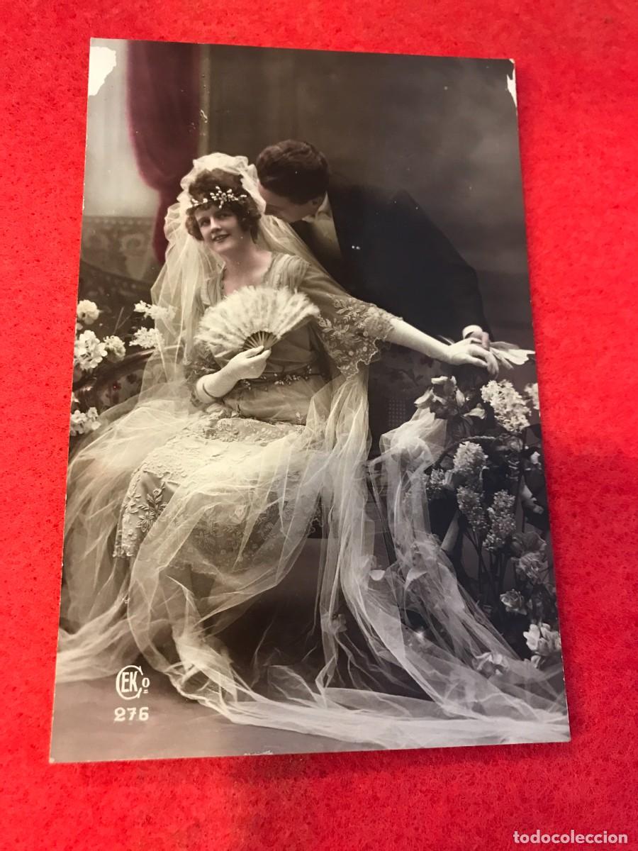Cartes Postales: POSTAL. PAREJA DE ENAMORADOS. CON ABANICO. NO ESCRITA