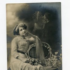 Postales: ANTIGUA POSTAL FOTOGRÁFICA DE CHICA SOÑANDO 1911