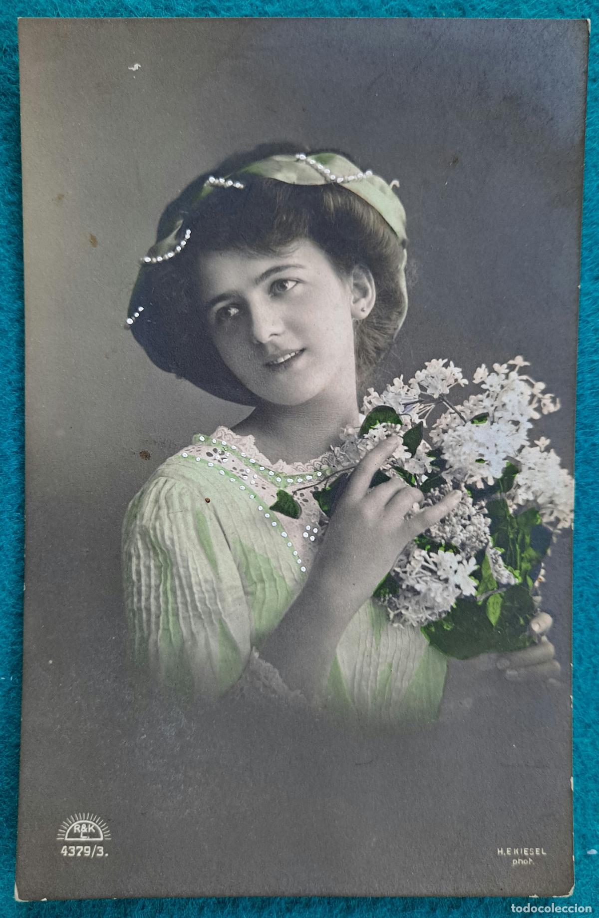 Postais: RW POSTAL ROMANTICA MUJER FLORES PR90