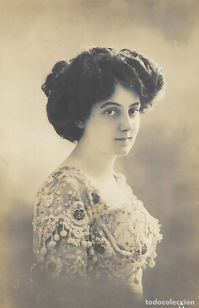 Postcards: ANTIGUA POSTAL-DAMA (Principios 1900)