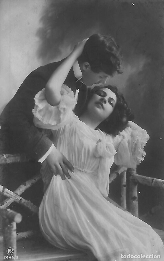 Postais: ANTIGUA POSTAL-ANTES DEL BESO (Principios 1900)