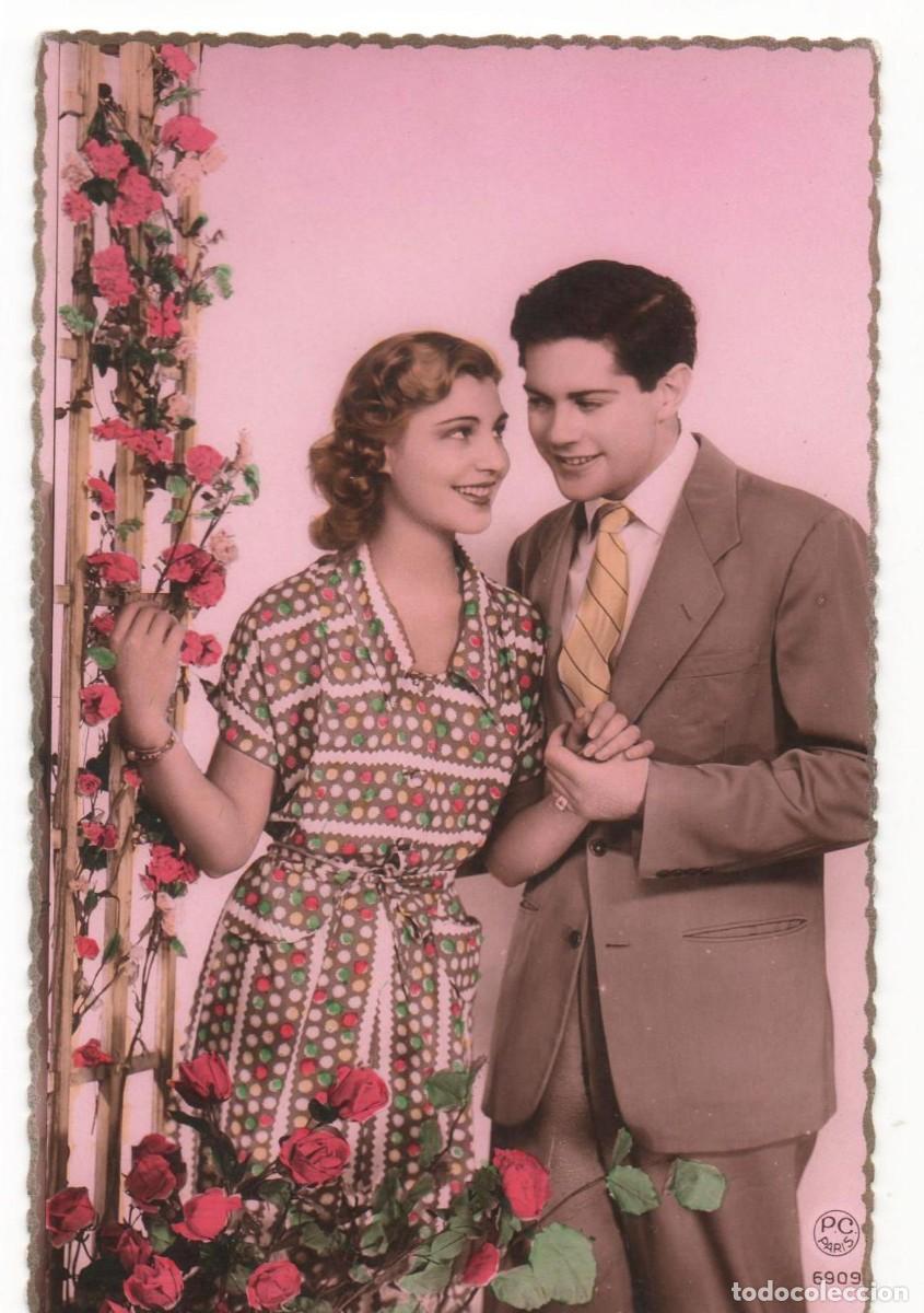 Cartes Postales: Postal francesa a&ntilde;os 40- 50 -sin circular-Pareja rom&aacute;ntica