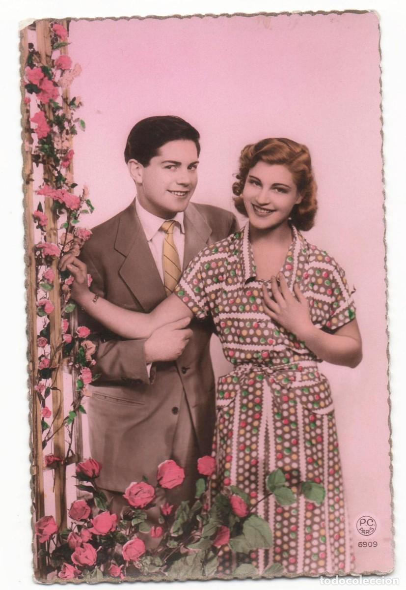 Postales: Postal francesa a&ntilde;os 40- 50 -sin circular-Pareja rom&aacute;ntica