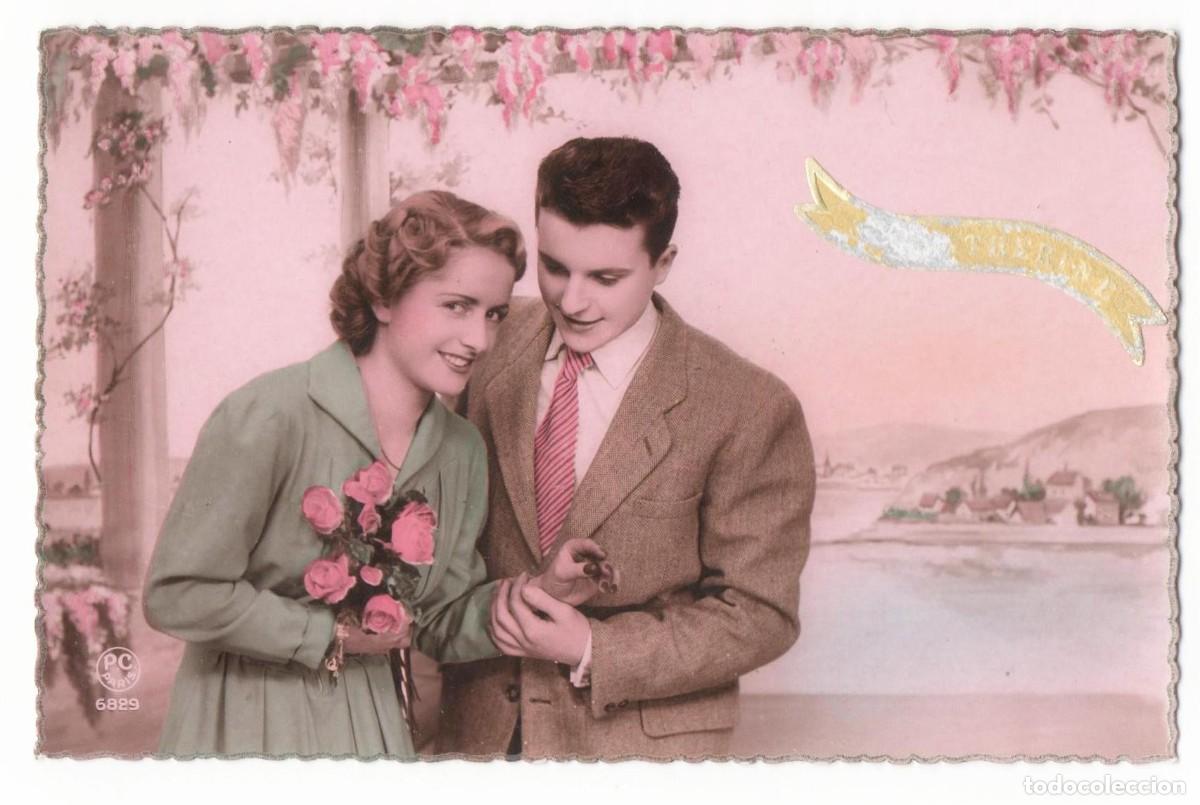 Cartes Postales: Postal francesa a&ntilde;os 40- 50 -escrita-Pareja rom&aacute;ntica