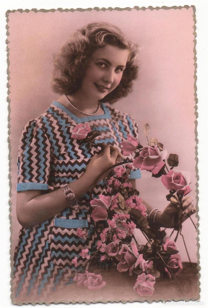 Postales: Postal francesa a&ntilde;os 40- 50 -escrita- mujer con flores