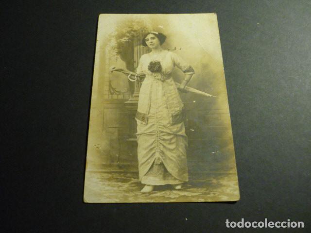 Postales: MUJER ELEGANTE ANTIGUA POSTAL - Foto 1