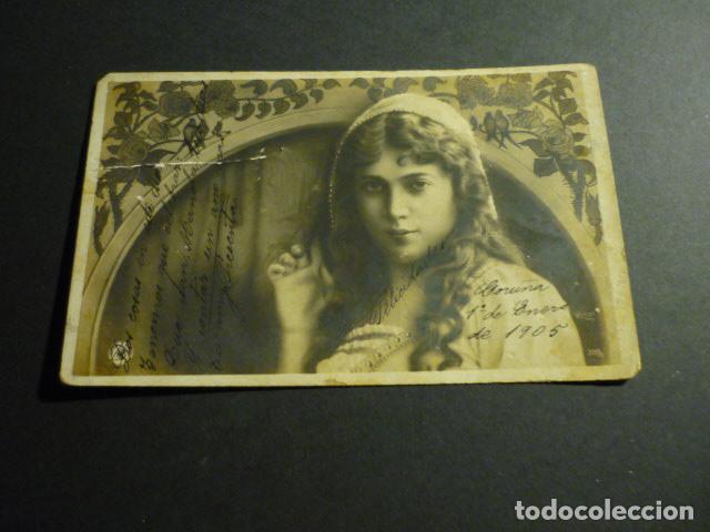 Cartoline: MUJER ELEGANTE ANTIGUA POSTAL