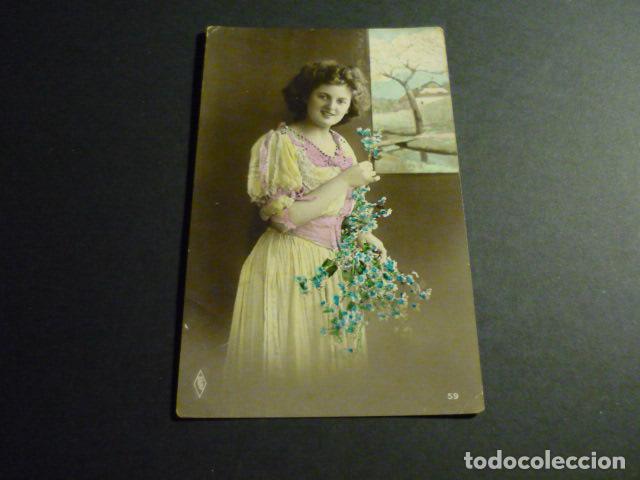 Cartoline: MUJER ELEGANTE ANTIGUA POSTAL