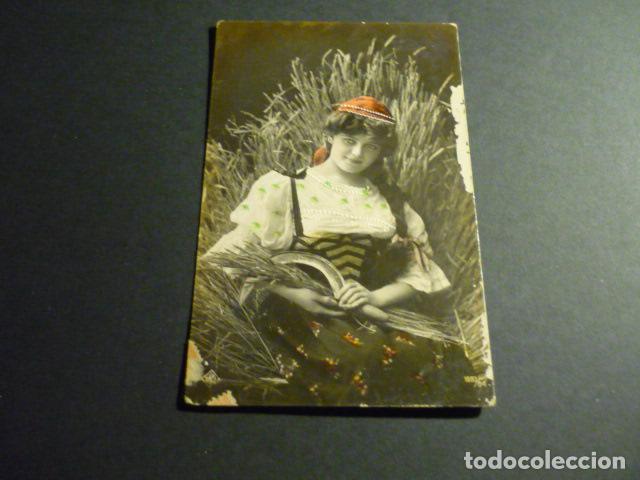 Postales: MUJER ELEGANTE ANTIGUA POSTAL