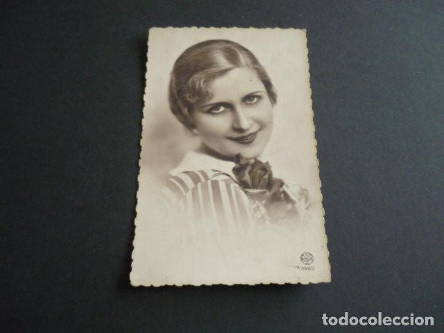 Cartoline: MUJER ELEGANTE POSTAL