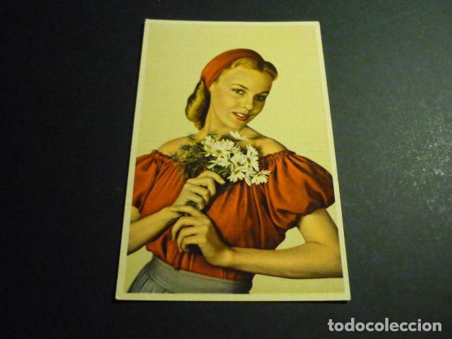 Postales: MUJER CON FLORES POSTAL - Foto 1