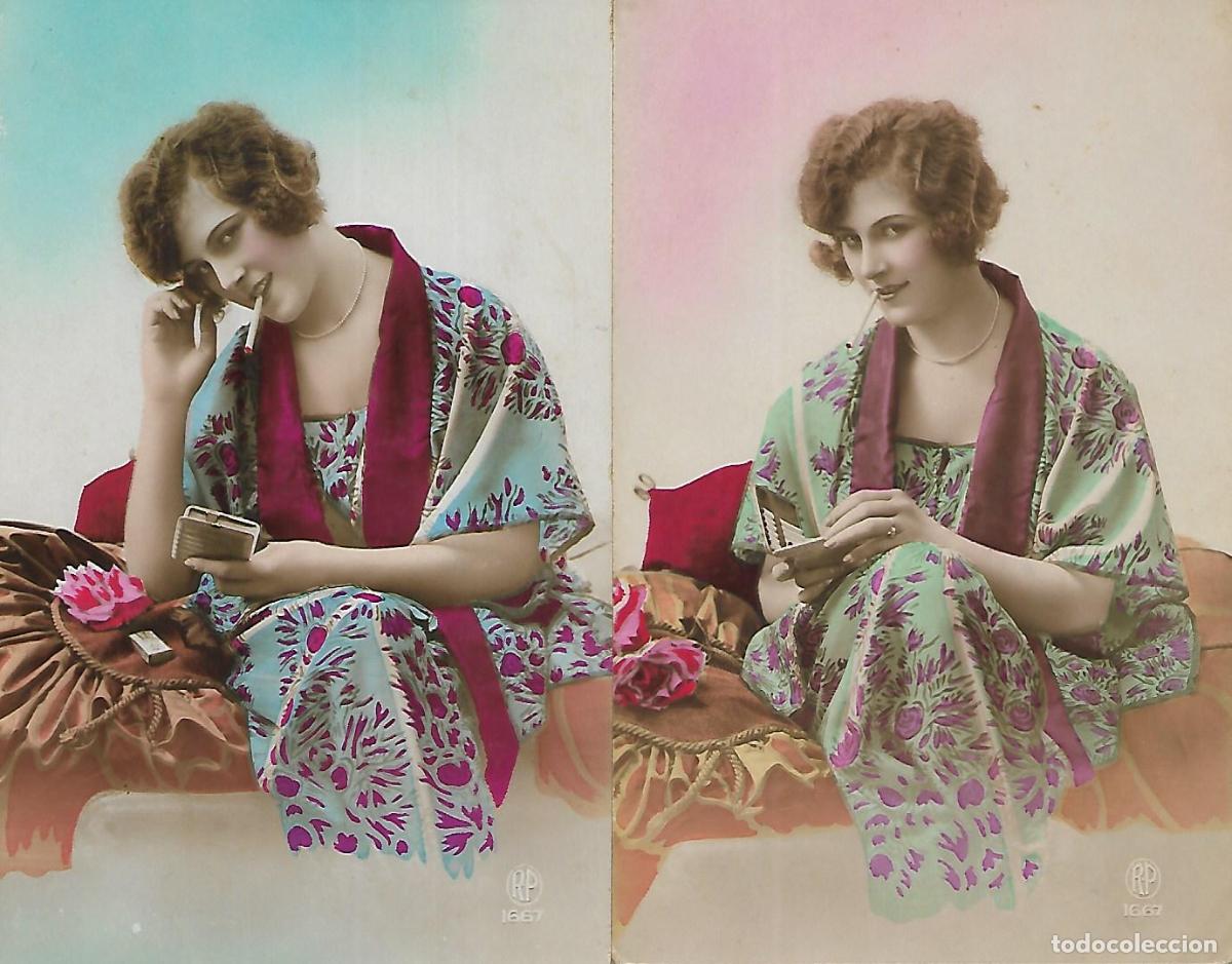 Cartoline: PAREJA DE ANTIGUAS POSTALES-DAMA FUMANDO (1923)