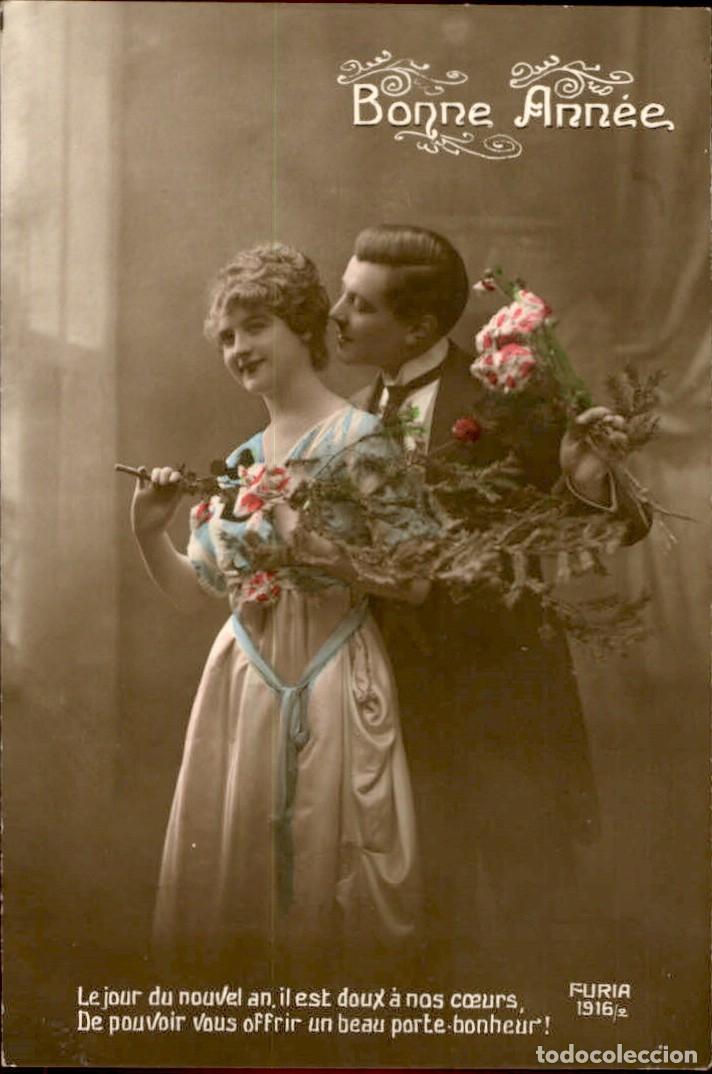 Postkarten: Antigua postal fotografia - Mujeres y Galantes - Circulada - Pareja - A&ntilde;os 1910/20