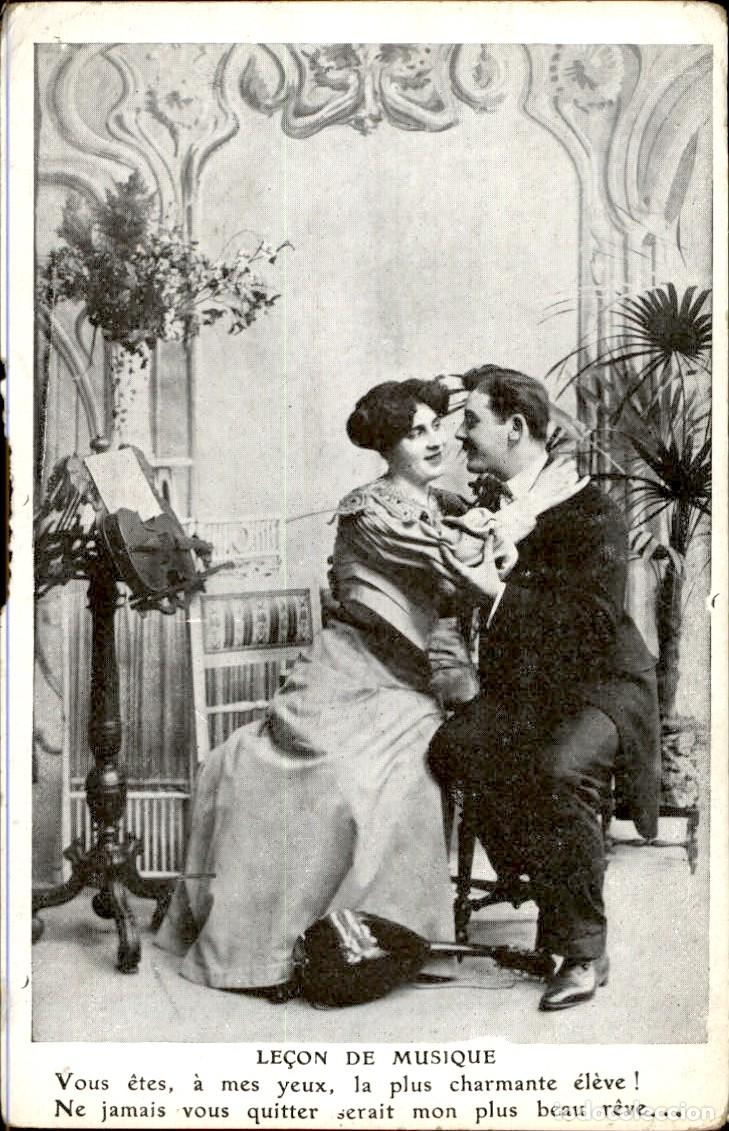 Postkarten: Antigua postal fotografia - Mujeres y Galantes - Circulada - Pareja - A&ntilde;os 1910/20