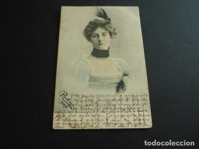 MUJER ELEGANTE POSTAL
