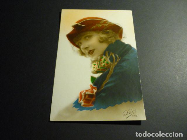 Postales: MUJER ELEGANTE POSTAL - Foto 1