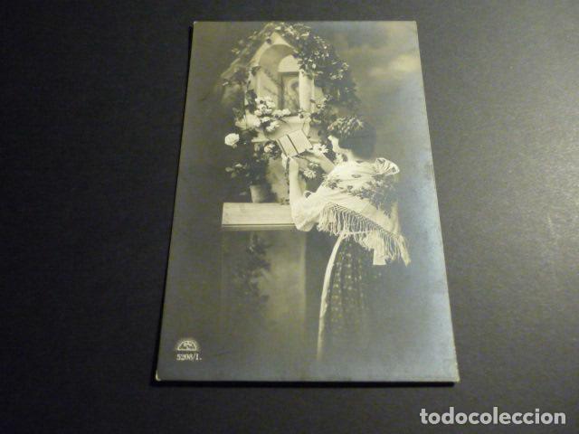 Postais: MUJER ELEGANTE POSTAL