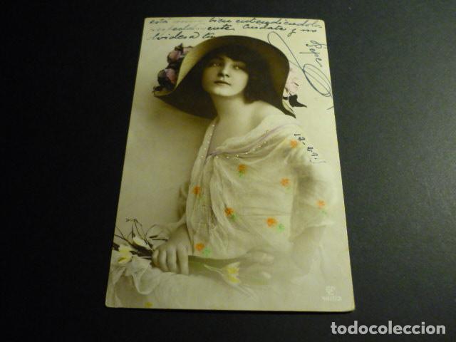 Postais: MUJER ELEGANTE POSTAL
