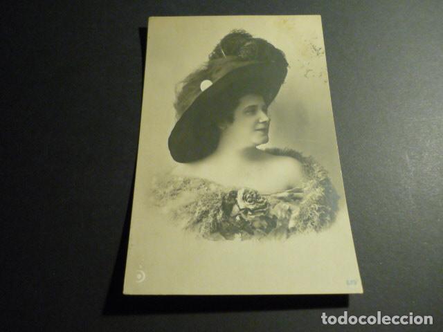 Postais: MUJER ELEGANTE POSTAL