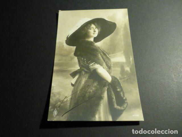 Postales: MUJER ELEGANTE POSTAL - Foto 1