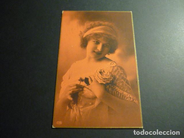 Cartoline: MUJER ELEGANTE POSTAL
