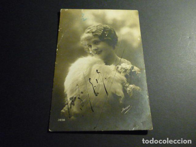 Postales: MUJER ELEGANTE POSTAL - Foto 1