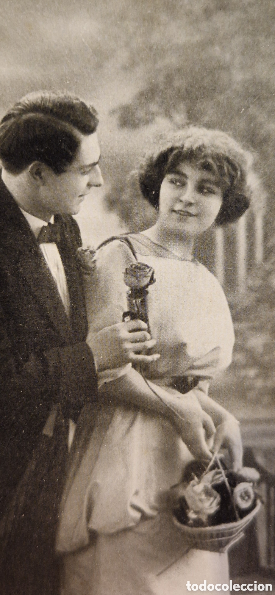 Postkarten: Preciosa postal. Pareja. Rom&aacute;ntica. Escrita. Sin Circular.