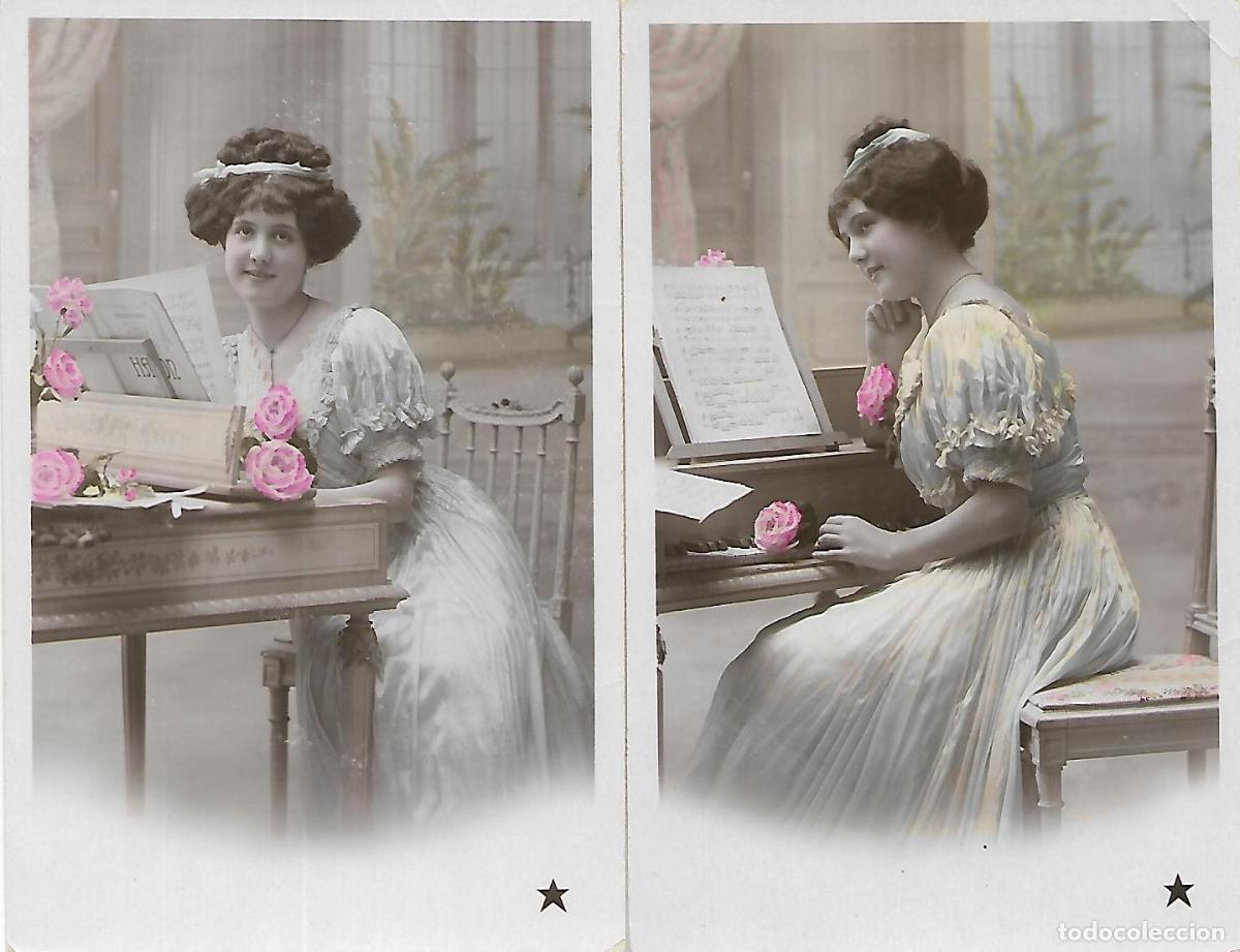 Postkarten: PAREJA DE POSTALES ANTIGUAS-DAMA AL PIANO CON DIADEMA Y FLORES (1910)
