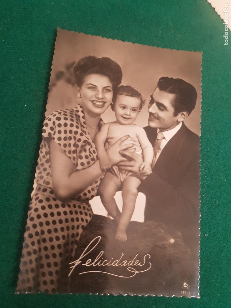 Postcards: FAMILIA FELIZ EL BARCO 135/3