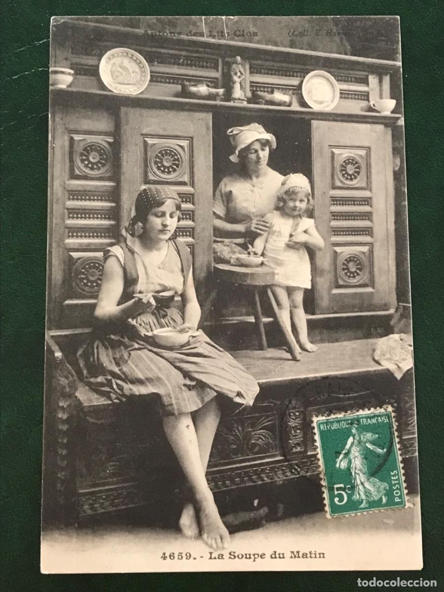 Postais: Postal de Francia Folklore Trajes T&iacute;picos