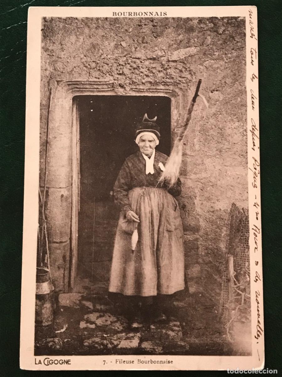 Postales: Postal de Francia Folklore Trajes T&iacute;picos - Foto 1