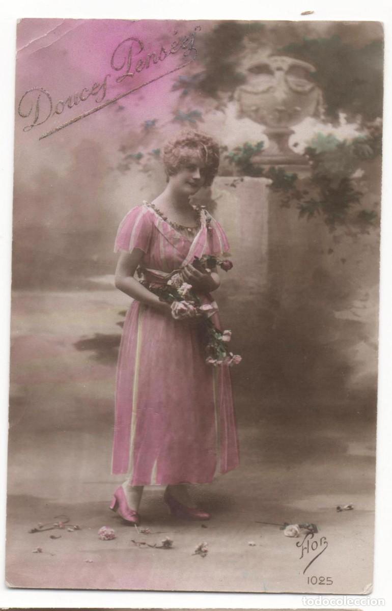 Cartoline: Postal francesa principios del XX- escrita-mujer con flores