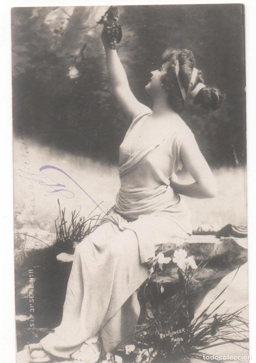 Cartoline: Postal francesa principios del XX- escrita-mujer con uvas