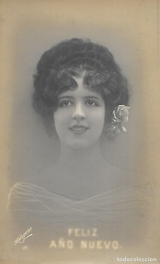 Postcards: ANTIGUA POSTAL-DAMA FELICITANDO EL A&Ntilde;O NUEVO (Principios 1900)
