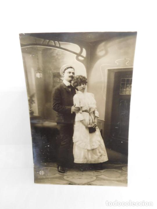 Postales: M69 Postal principios del s. XX. Galanes y mujeres. Parejas. Art Dec&oacute;. Sin circular. 88