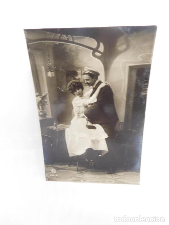 Postales: M69 Postal principios del s. XX. Galanes y mujeres. Parejas. Art Dec&oacute;. Sin circular. 89