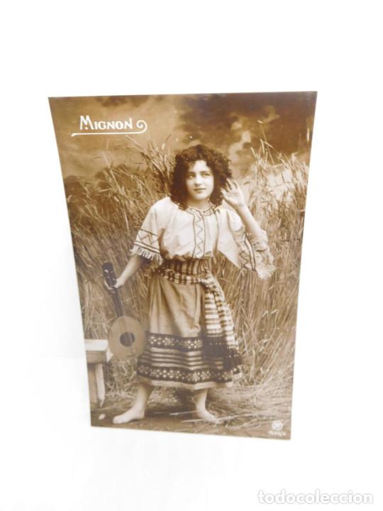 Postales: M69 Postal principios del s. XX. Galanes y mujeres. Parejas. Art Dec&oacute;. Sin circular. 94