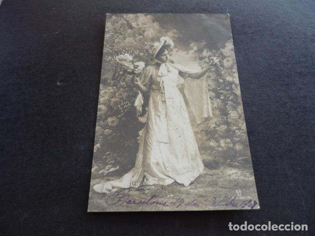 Postais: MUJER ELEGANTE POSTAL