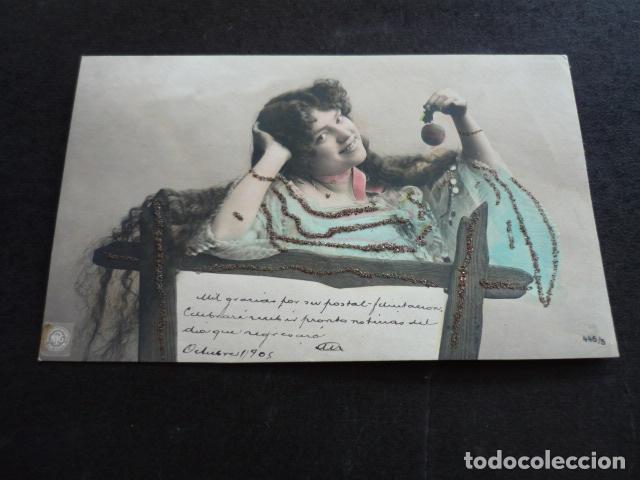 Postais: MUJER ELEGANTE POSTAL