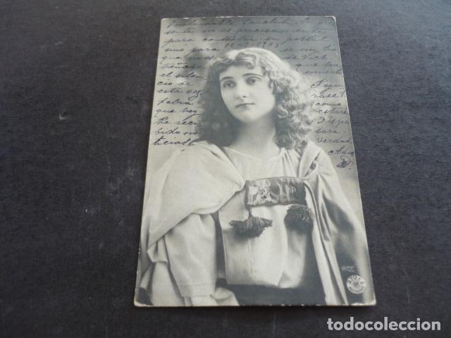 Postais: MUJER ELEGANTE POSTAL