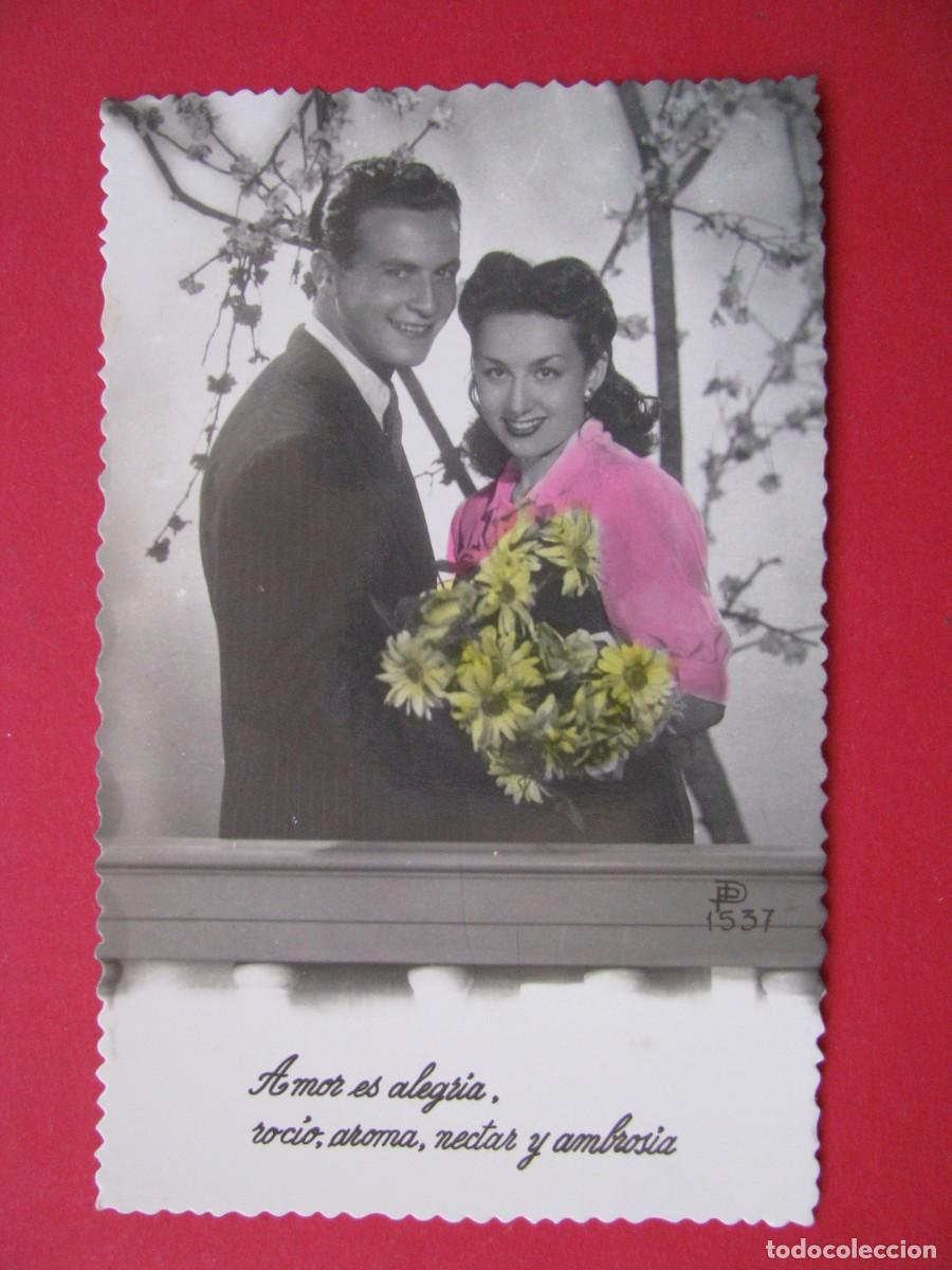 Cartoline: POSTAL FOTOGR&Aacute;FICA DE ED. PD 1537. PAREJA. ESCRITA.