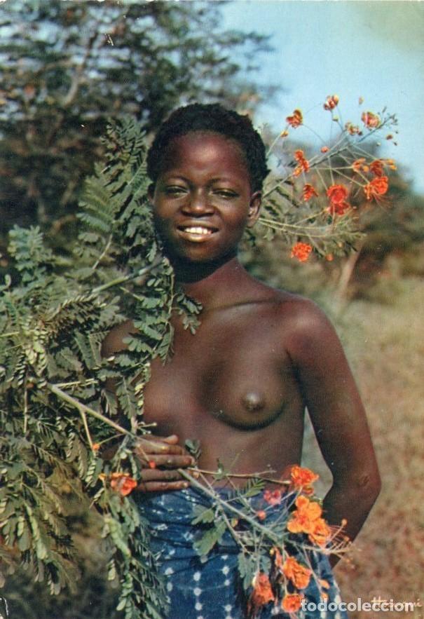Cartoline: EROTISMO. JOVEN AFRICANA