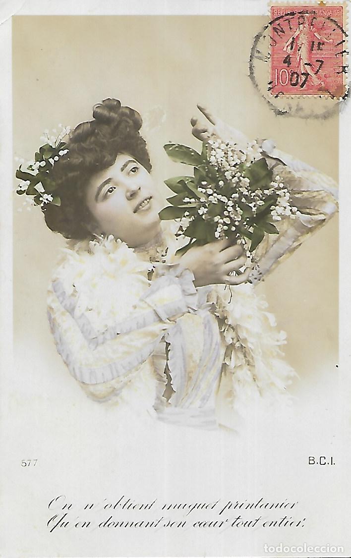 Postais: ANTIGUA POSTAL-DAMA CON FLORES (Principios 1900)