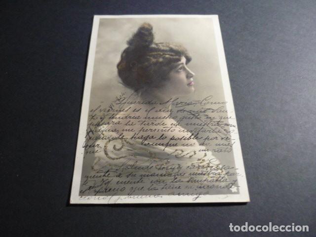 Postais: MUJER ELEGANTE POSTAL