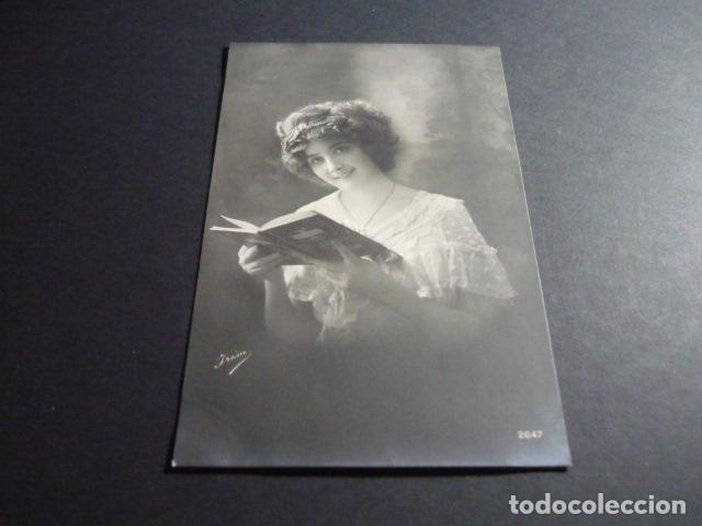 Postais: MUJER ELEGANTE POSTAL