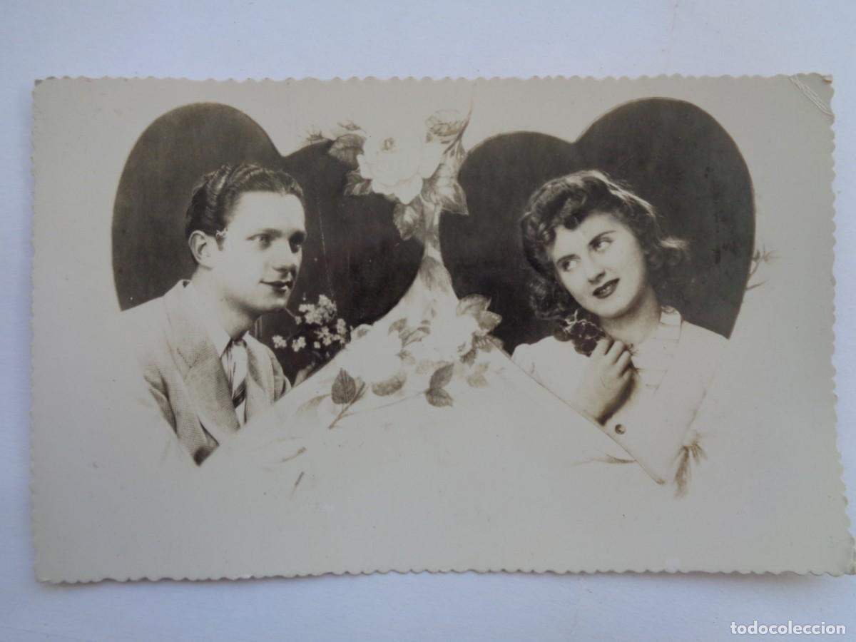 Postais: POSTAL GALANTE CON PAREJA ENAMORADA . A&Ntilde;OS 30 - 40 ( 0 FOTOMONTAJE DE NOVIOS ?)