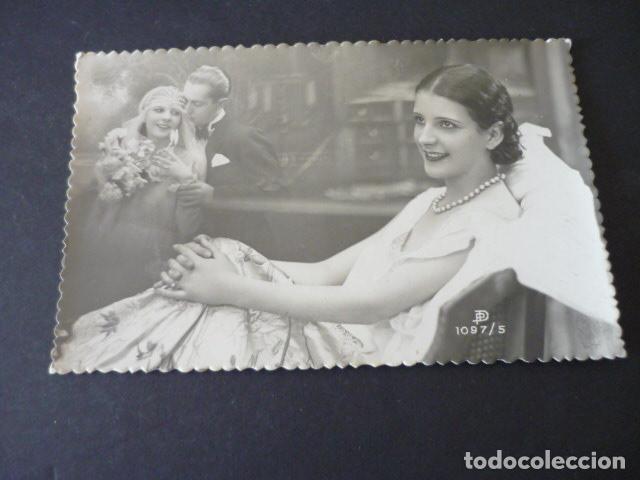 Cartoline: PAREJA DE ENAMORADOS POSTAL