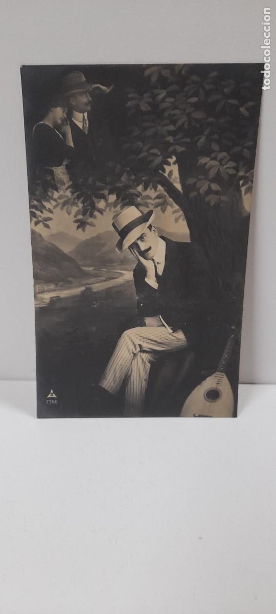 Postkarten: ANTIGUA POSTAL DE UN SE&Ntilde;OR ENAMORADO POSANDO . ESCRITA Y FECHADA 1914
