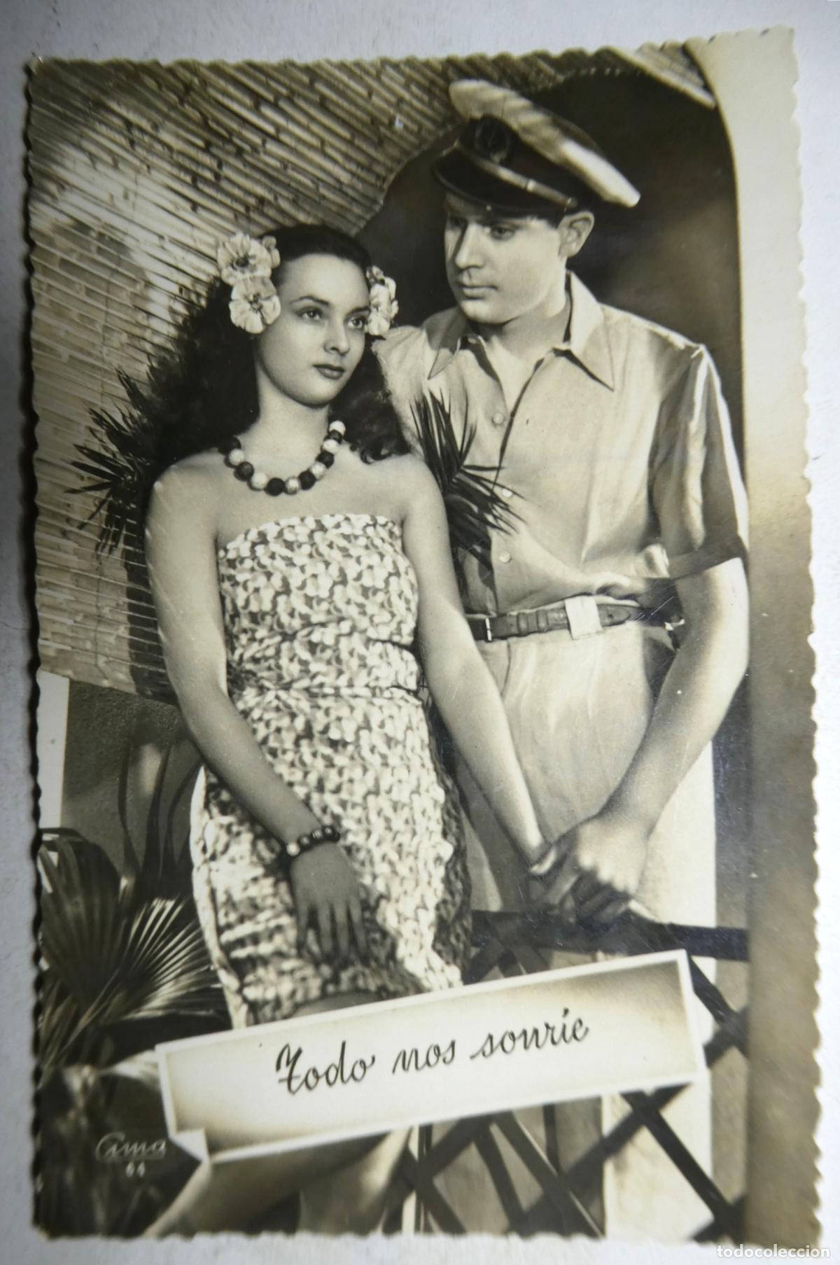 Cartoline: Postal de una pareja escrita 1947